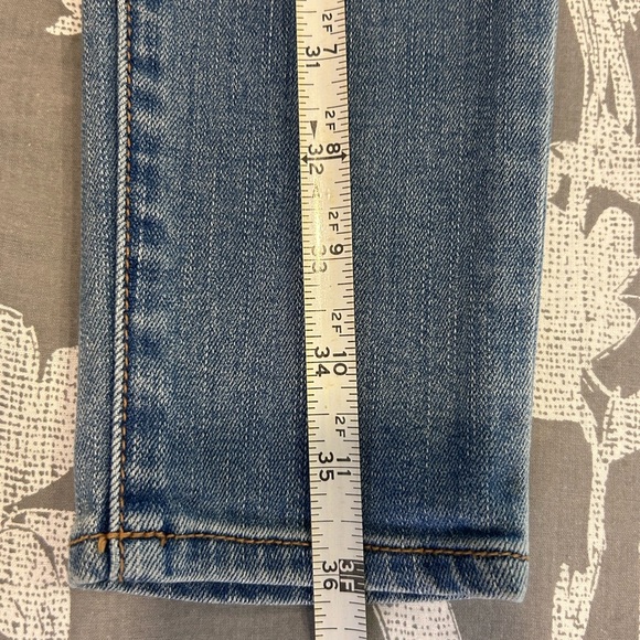 👖”American Eagle” Ladies Blue Super Stretch Skinny Jeans with Subtle Whiskering💙 - Picture 15 of 15